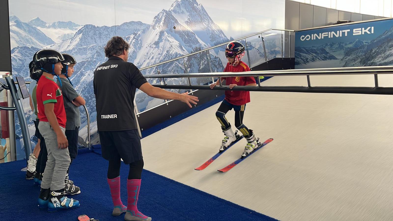 Clases de esquí para niños en Madrid